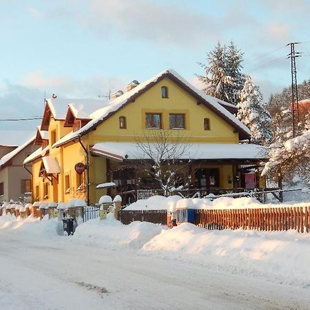 Guest House Vila Frydstejn Exterior photo